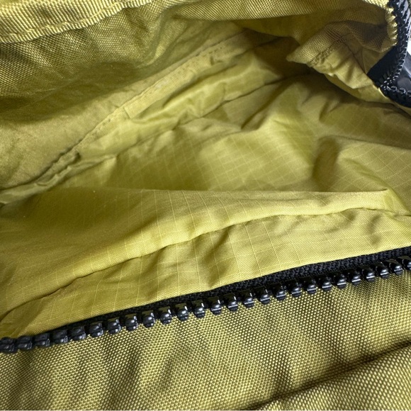 BAGGU Avocado Green Nylon Belt Bag Fanny Bag Black Strap Spellout - Picture 8 of 12